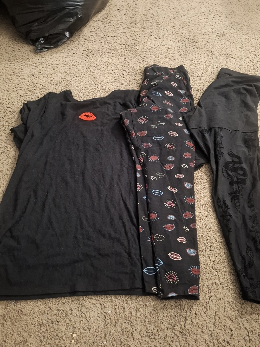 Kids Black Pajama Set with Colorful Lip & Sun Print
